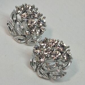 * Vintage Lisner Clear Rhinestones Screwback Earrings